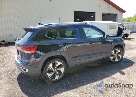 2024 Volkswagen Taos Se z USA, uszkodzony, nr VIN 3VVUX7B26RM033780
